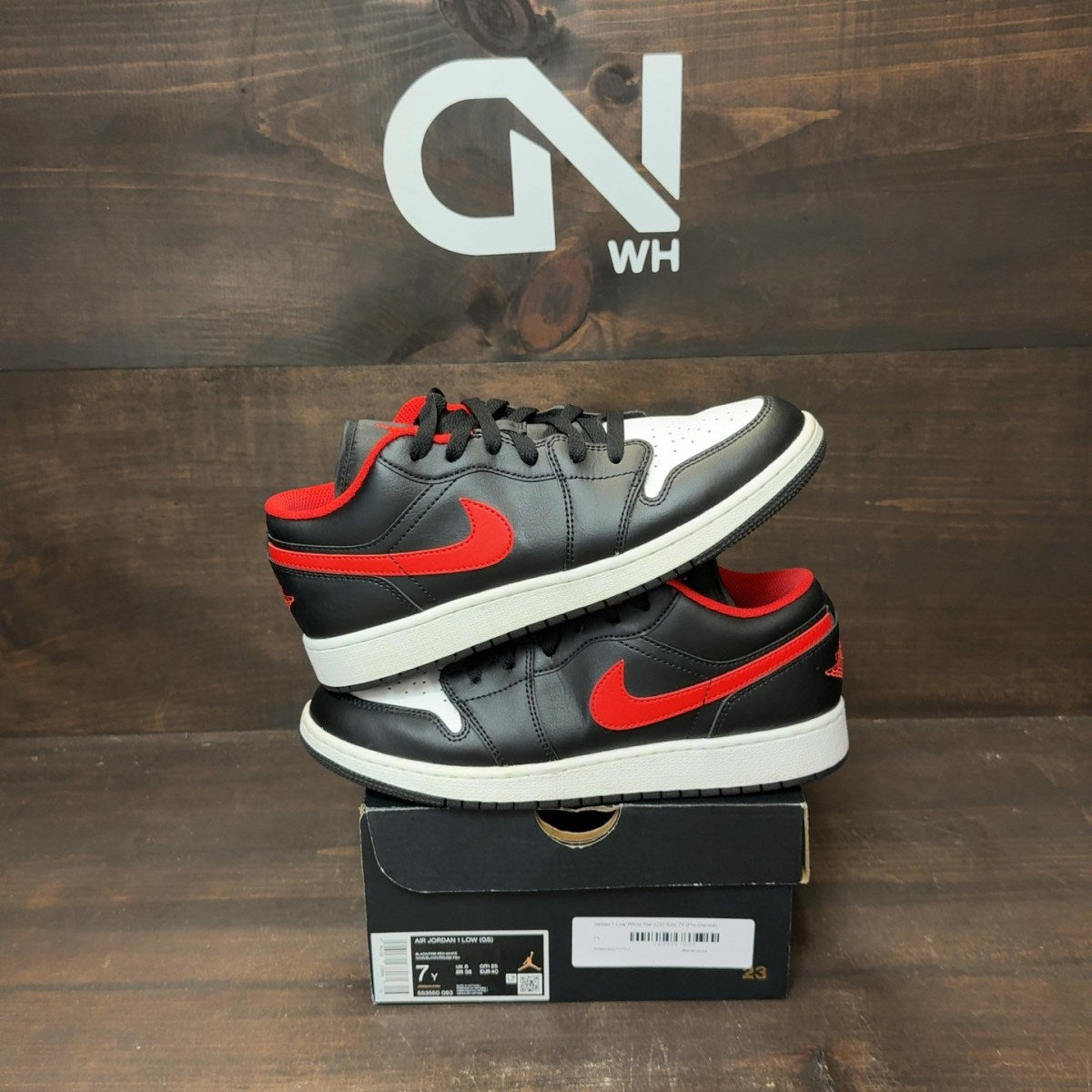 Jordan 1 Low White Toe (GS) - Image 1