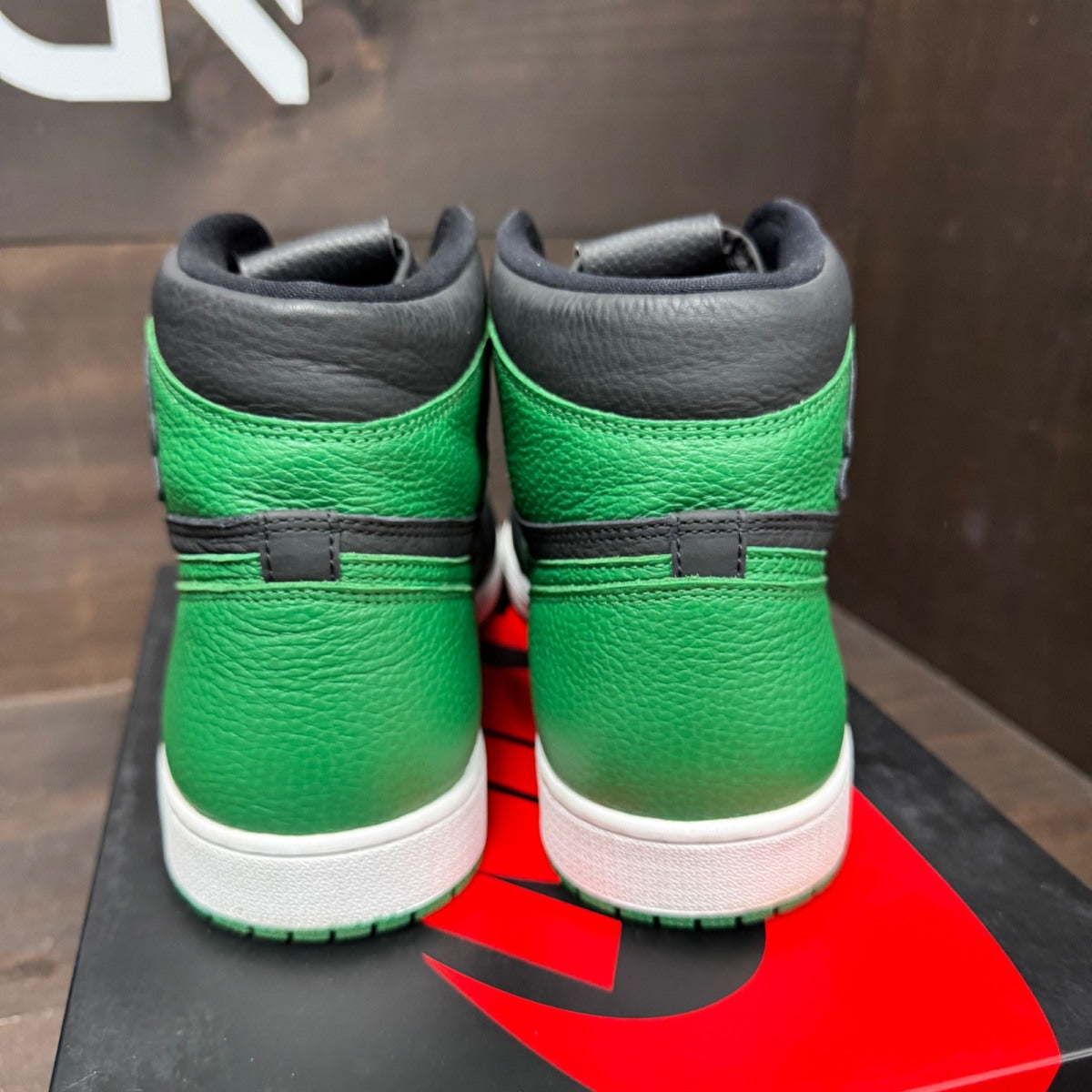 Jordan 1 Retro High Pine Green Black - Image 5