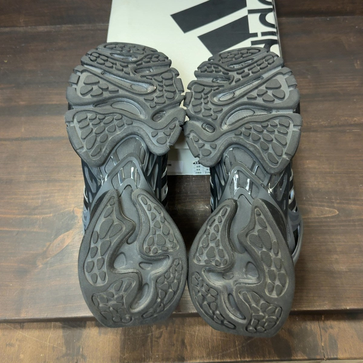 adidas XLG Runner Deluxe Black Grey - Image 8