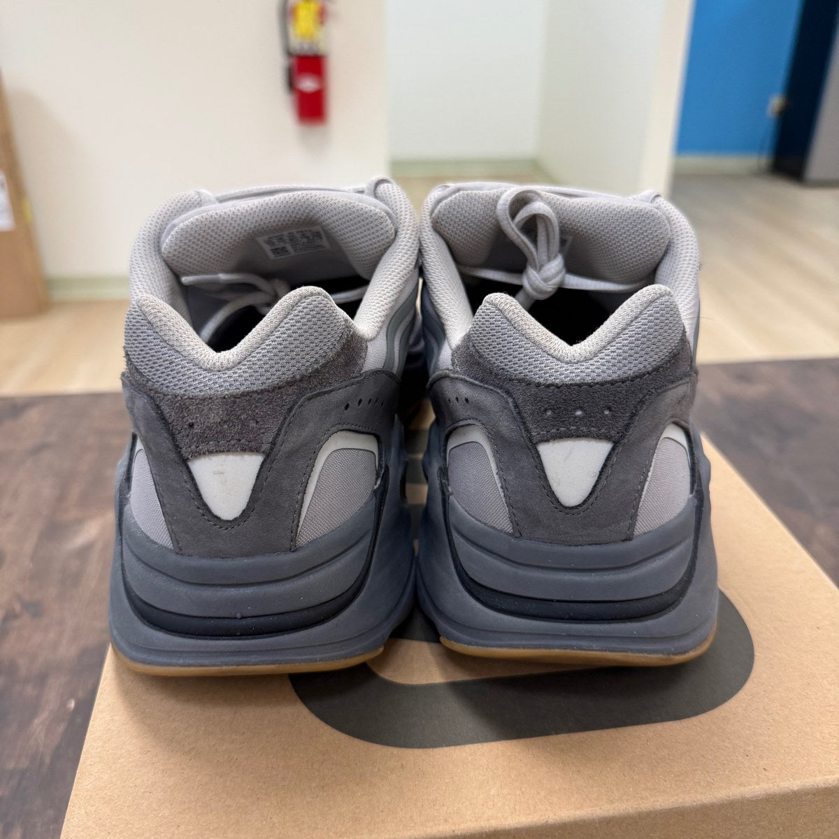 adidas Yeezy Boost 700 V2 Tephra - Image 3