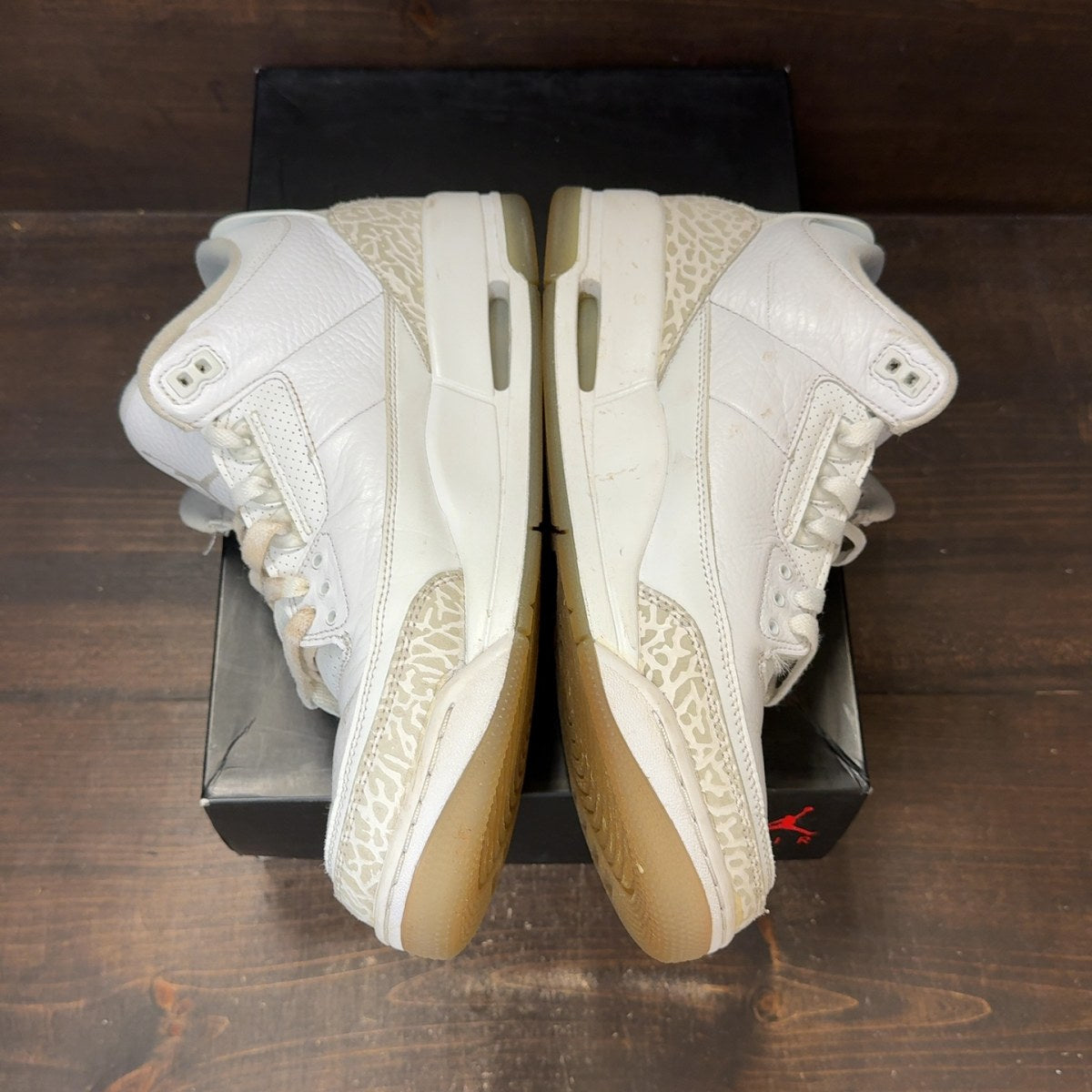 Jordan 3 Retro Pure White (2018) Size 11 (Pre-Owned) - aux