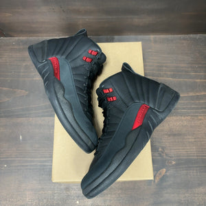 Jordan 12 Retro Bloodline Size 9 (Pre-Owned) - Image 2