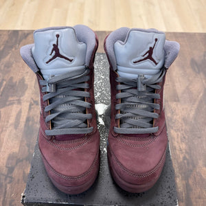 Jordan 5 Retro Burgundy (2023) (GS) Size 6Y (Pre-Owned) - Image 2