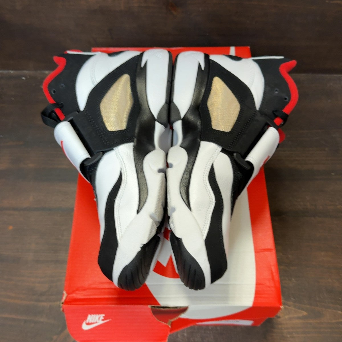 Nike Air Diamond Turf 49ers (2025) - Image 4