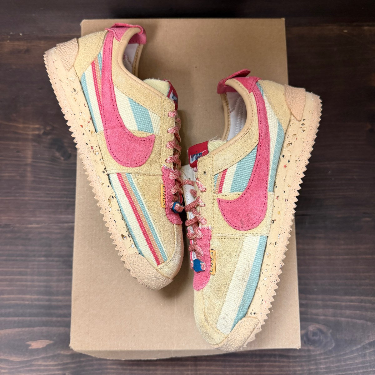 Nike Cortez SP Union Sesame Size 5M (Pre-Owned) - Image 2