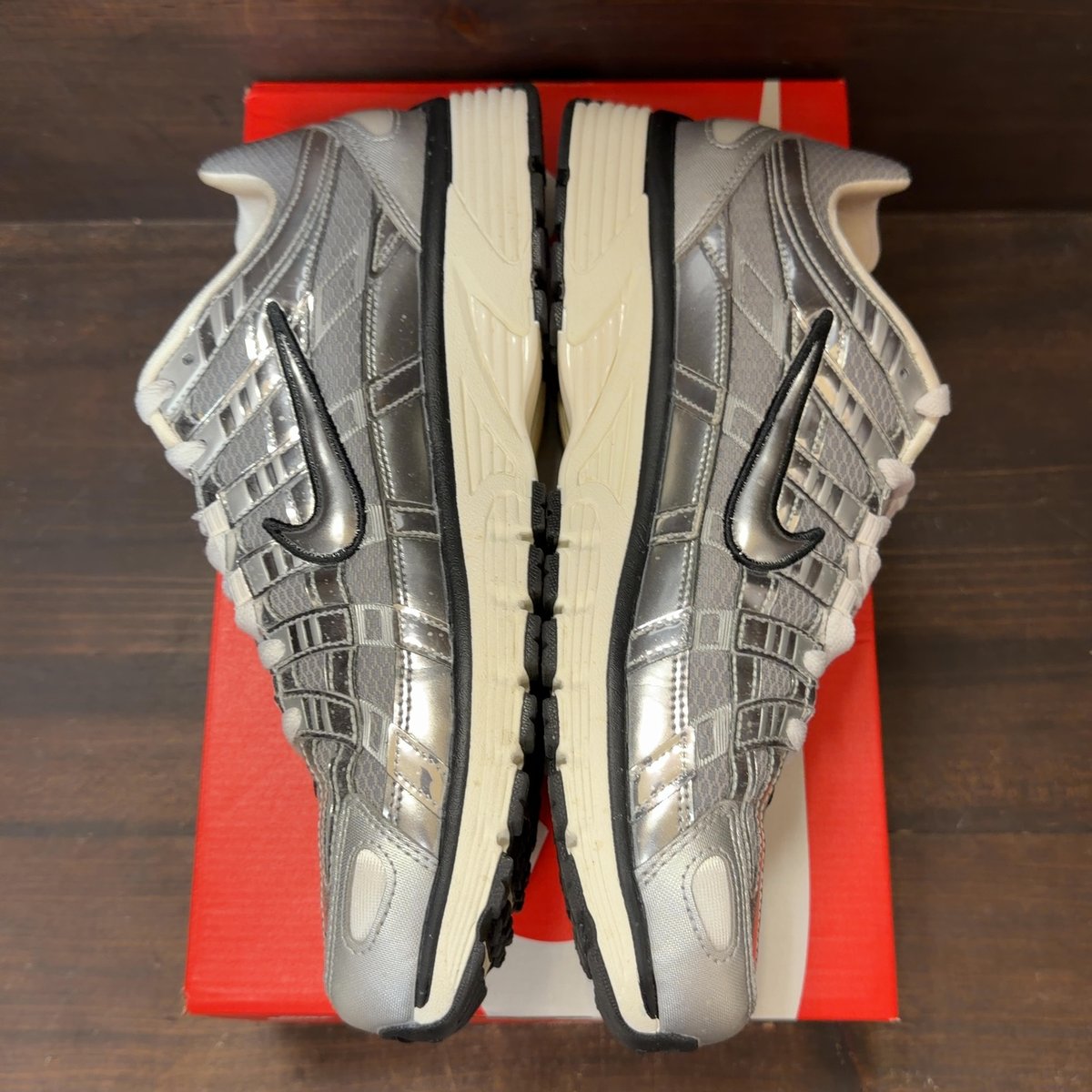 Nike P-6000 Metallic Silver Size 10.5 (Pre-Owned) - aux