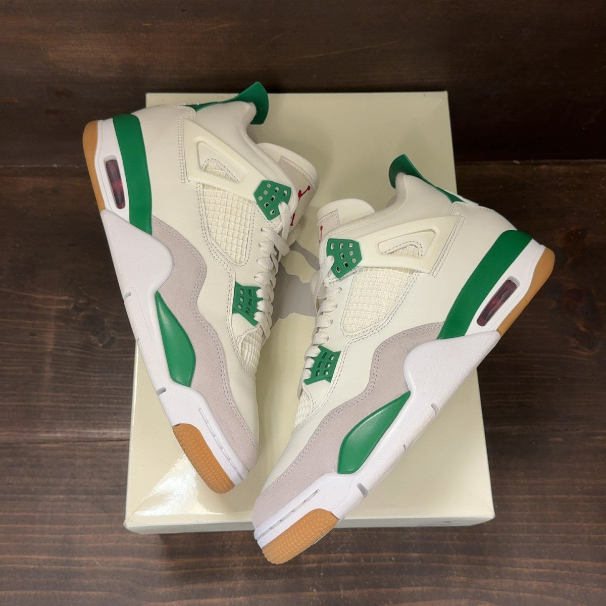 Jordan 4 Retro SB Pine Green - Image 2