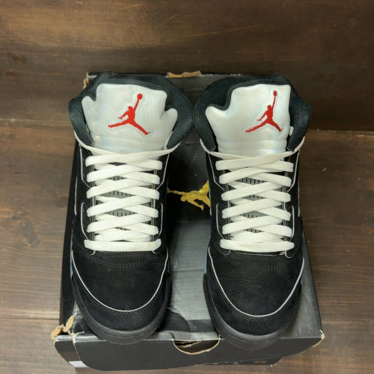 Jordan 5 Retro OG Black Metallic Reimagined (GS) Size 5Y (Pre-Owned) - tag