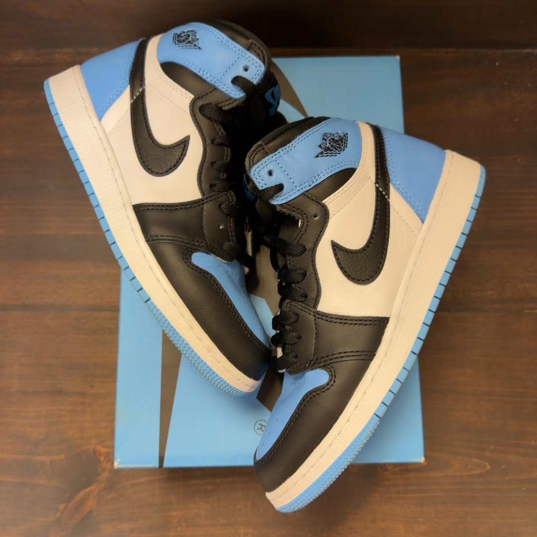 Jordan 1 Retro High OG UNC Toe (GS) - Image 2