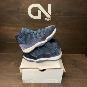 Jordan 11 Retro Midnight Navy (Women's) Size 9W (Pre-Owned) - front