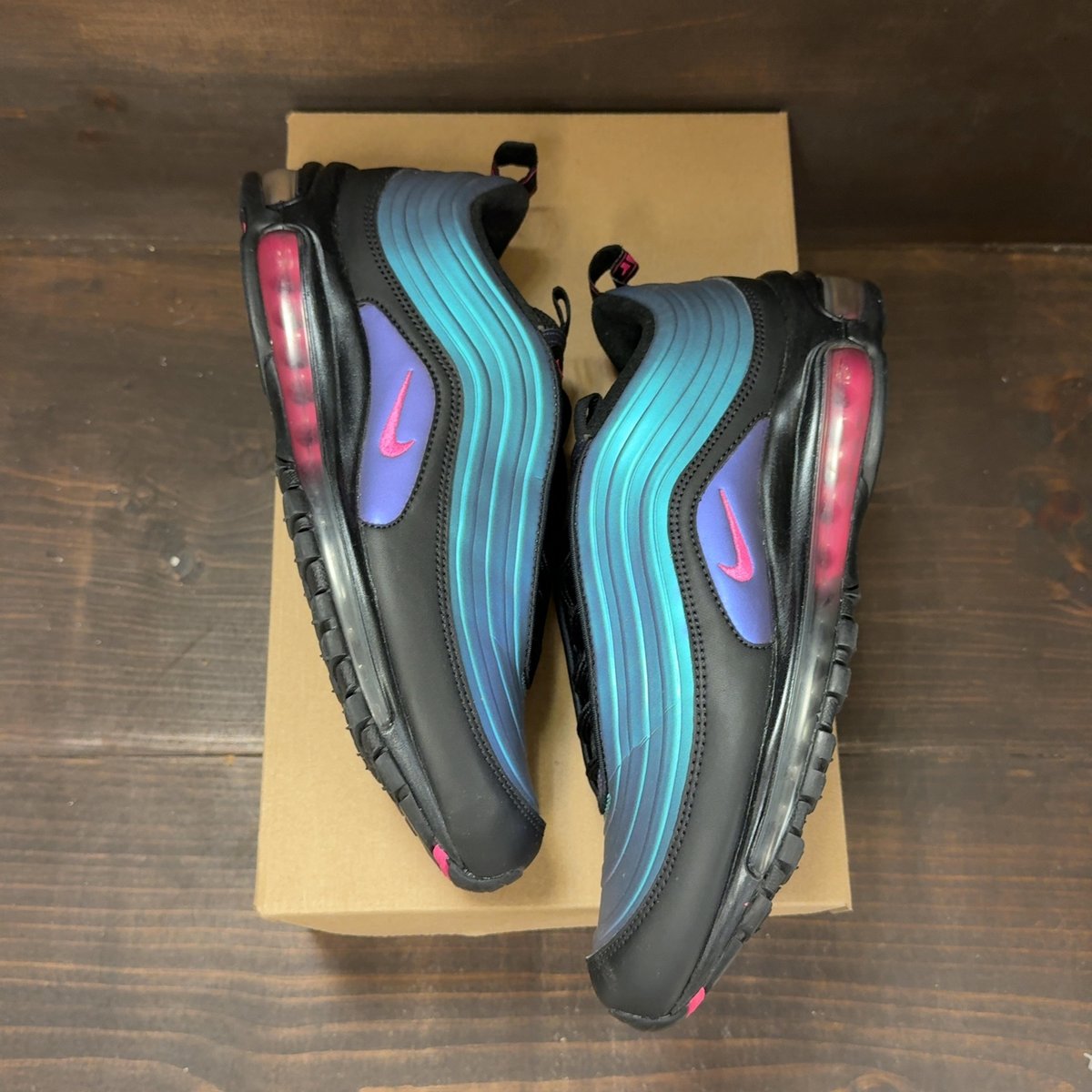 Nike Air Max 97 Throwback Future Size 9.5 (Pre-Owned) - back