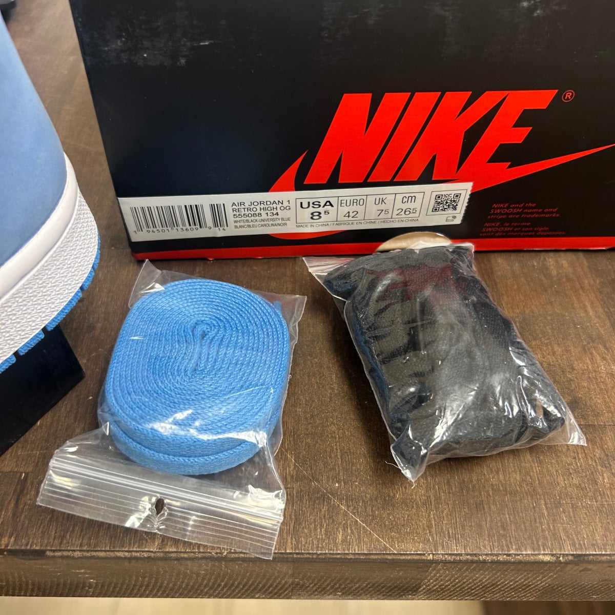 Jordan 1 Retro High OG University Blue - Image 6