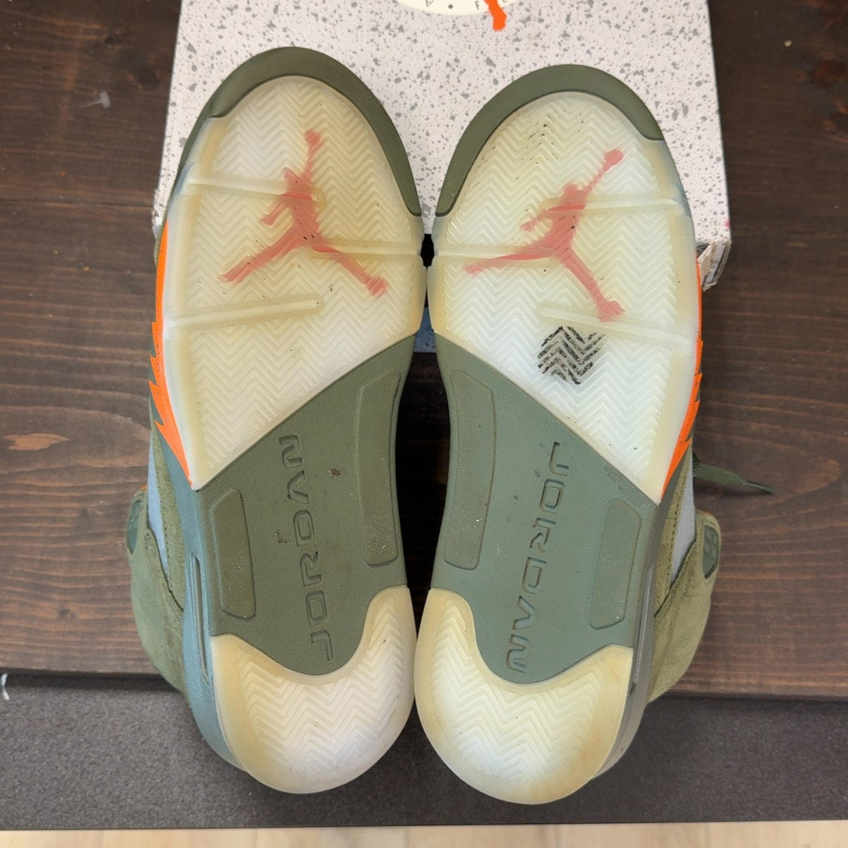 Jordan 5 Retro Olive (2024) - Image 8