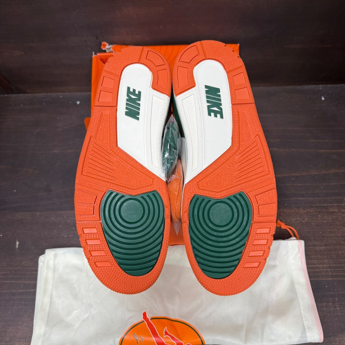 Jordan 3 Retro SP SoleFly Miami Size 10 - Image 6