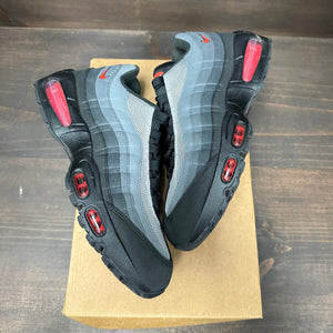 Nike Air Max 95 OG Big Bubble Bright Crimson Size 9 (Pre-Owned) - Image 2