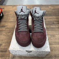 Jordan 5 Retro Burgundy (2023) - Image 2