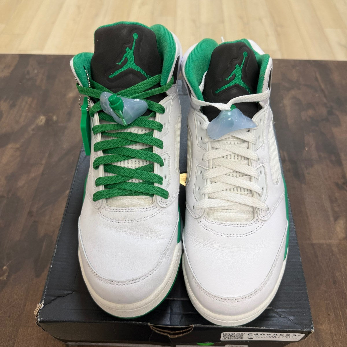 Jordan 5 Retro Lucky Green (Women's) Size 11W (Pre-Owned) - Image 2