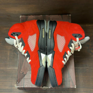 Jordan 5 Retro Raging Bull Red (2021) Size 10.5 (Pre-Owned) - aux