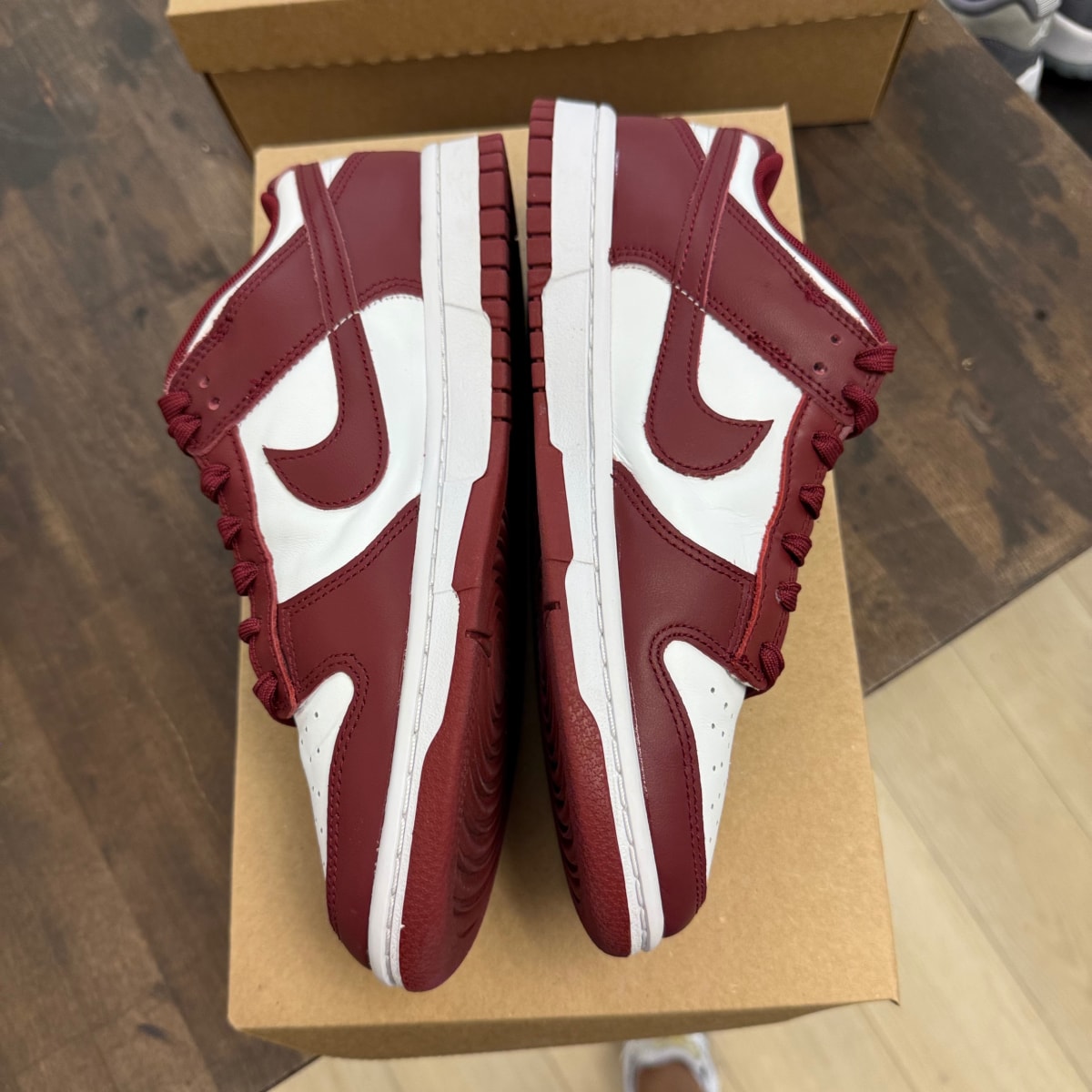 Nike Dunk Low Team Red Size 8.5 (Pre-Owned) - Image 3