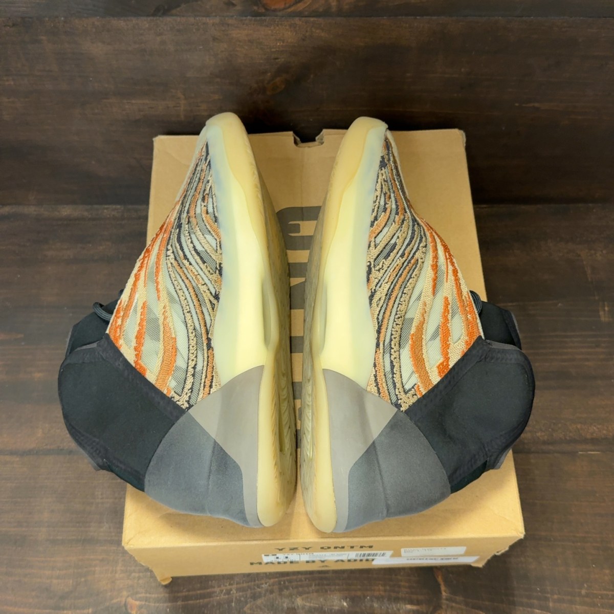 adidas Yeezy QNTM Flash Orange - Image 5