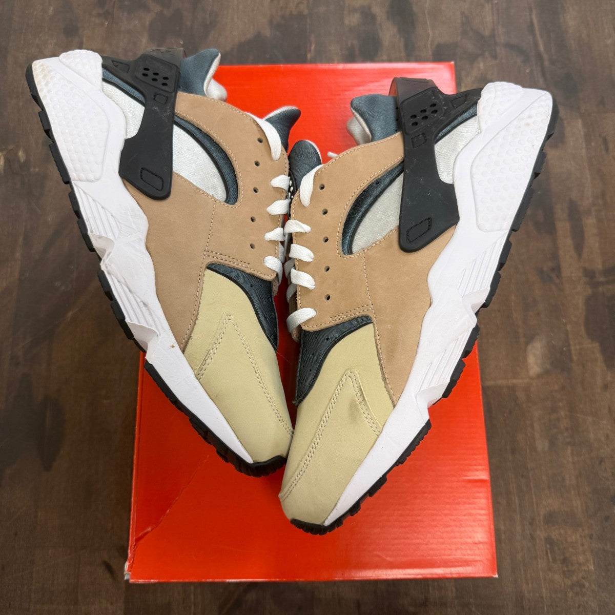 Nike Air Huarache Escape (2021) - Image 1