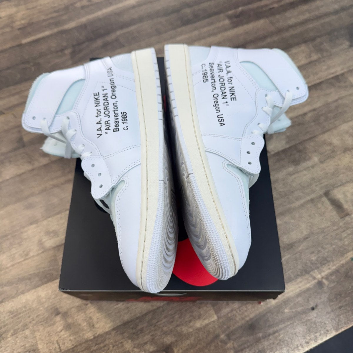 Jordan 1 Retro High Off-White Alaska - Image 3