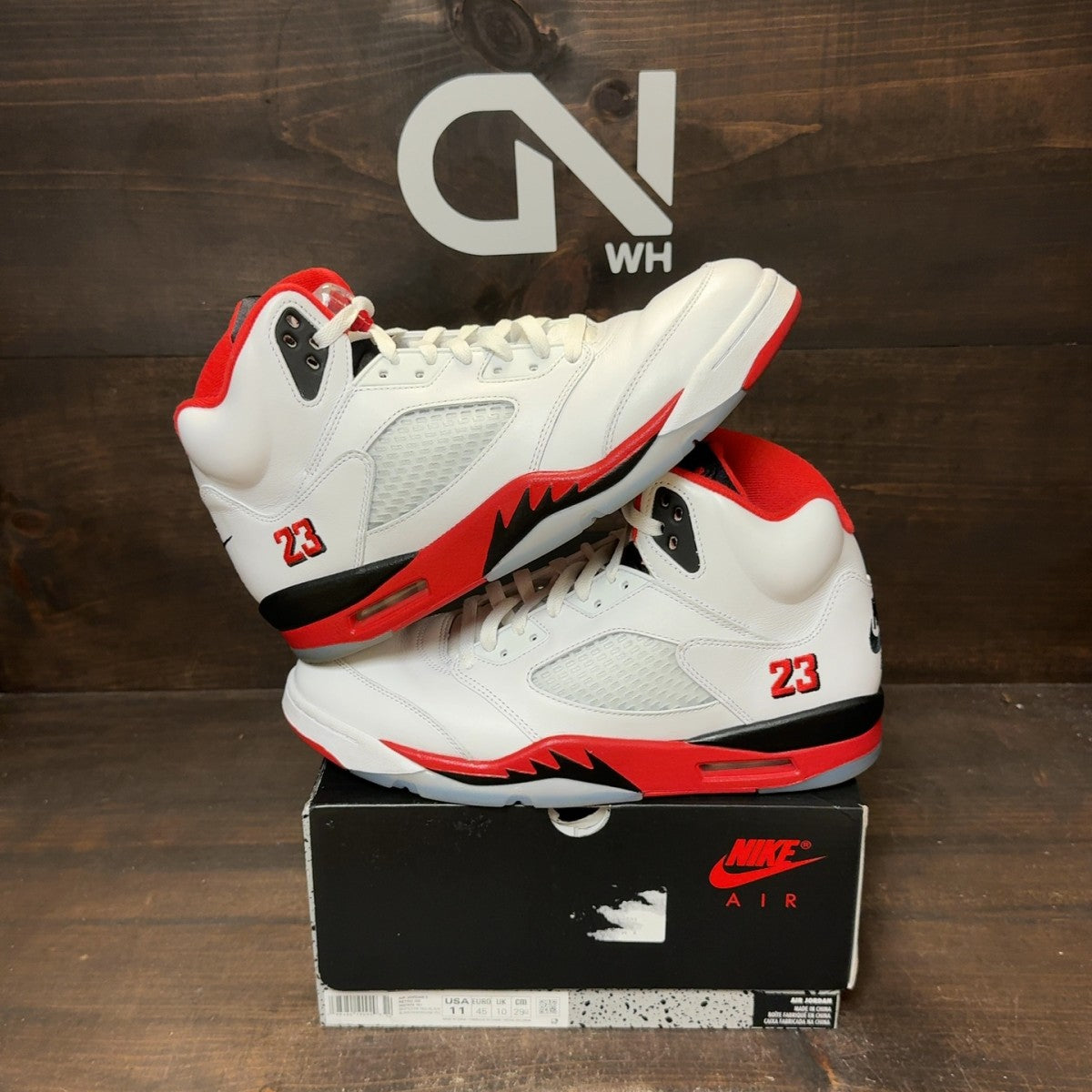 Jordan 5 Retro Fire Red Black Tongue (2025) - Image 1