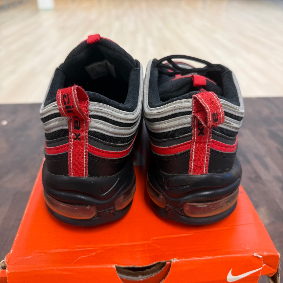 Nike Air Max 97 Black Red Silver Size 10 (Pre-Owned) - Image 5