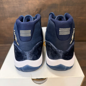 Jordan 11 Retro Midnight Navy (Women's) - Image 3