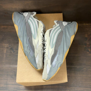 adidas Yeezy Boost 700 V2 Tephra Size 9 (Pre-Owned) - Image 2