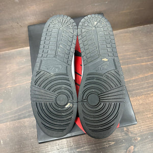Jordan 1 Low OG Bleached Coral Size 10 (Pre-Owned) - box