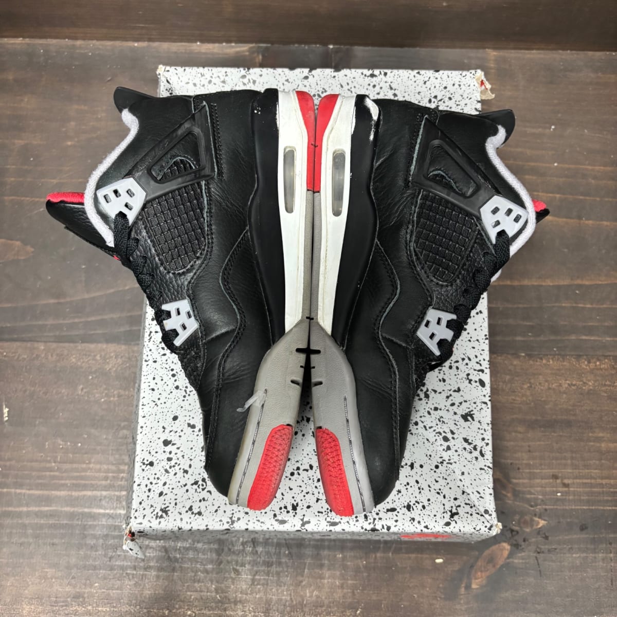 Jordan 4 Retro Bred Reimagined (GS) Size 5.5Y (Pre-Owned) - tag
