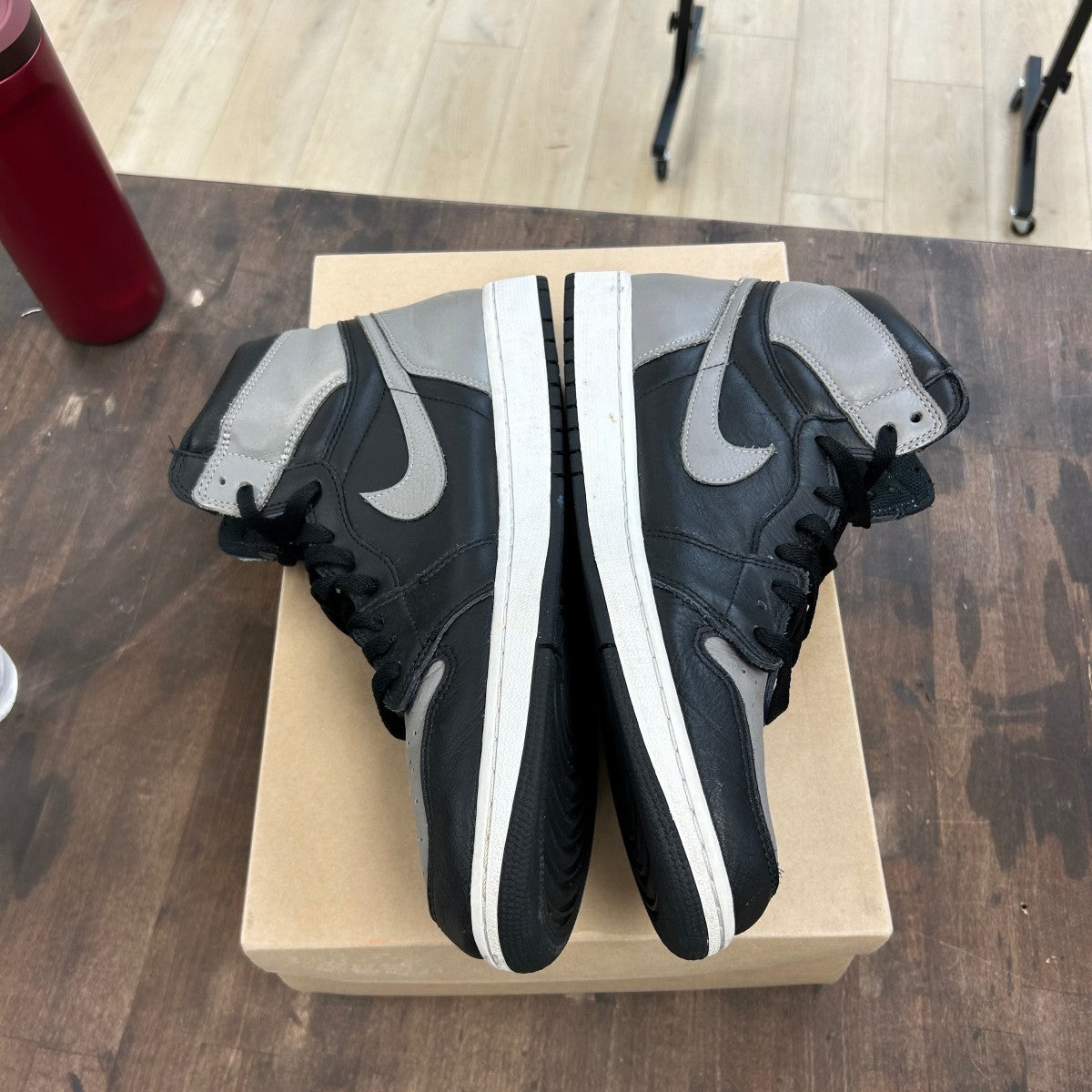 Jordan 1 Retro High Shadow (2018) Size 13 (Pre-Owned) - Image 3