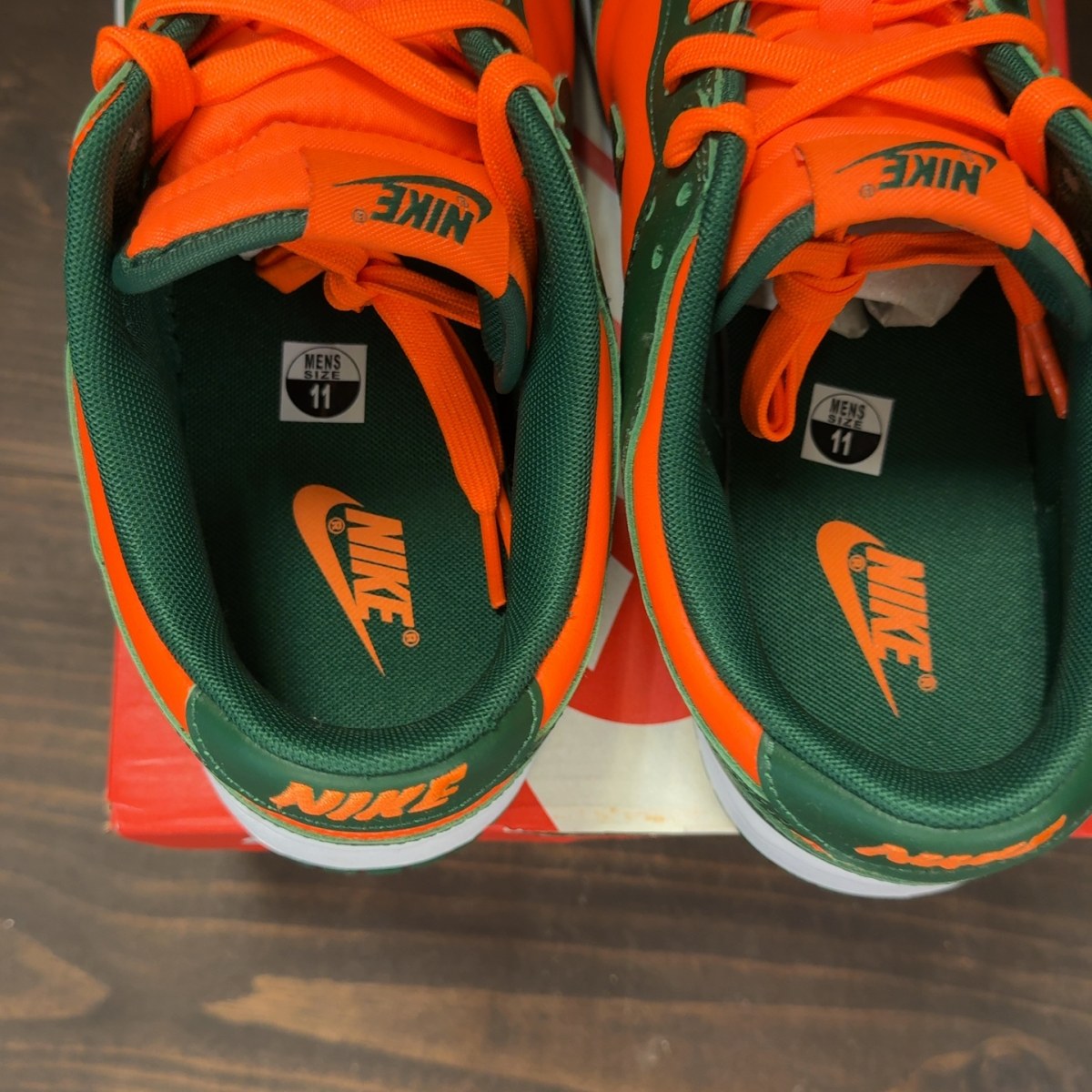 Nike Dunk Low Retro Miami Hurricanes - Image 6