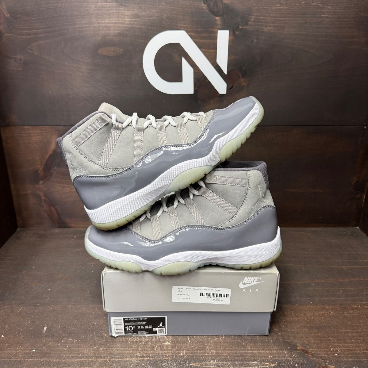 Jordan 11 Retro Cool Grey (2021) Size 10.5 (Pre-Owned) - front