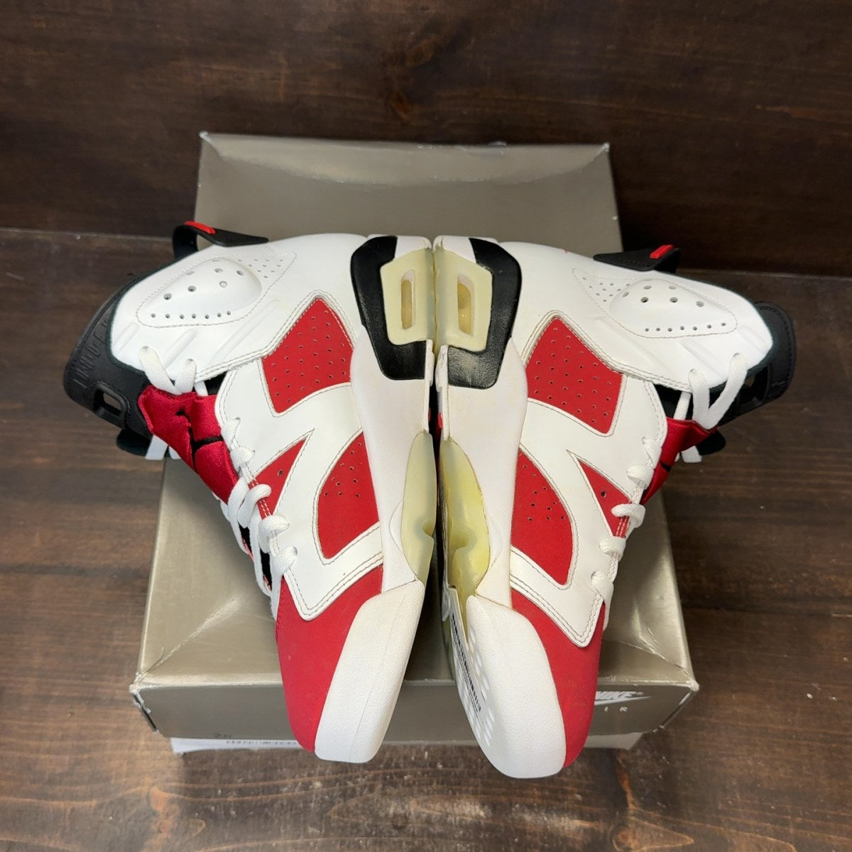 Jordan 6 Retro Carmine (2021) Size 10 (Pre-Owned) - Image 4