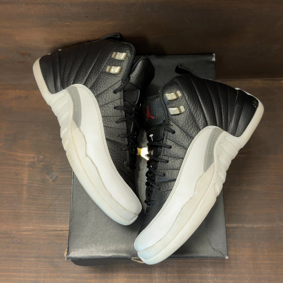 Jordan 12 Retro Playoffs (2022) (GS) Size 7Y (Pre-Owned) - back