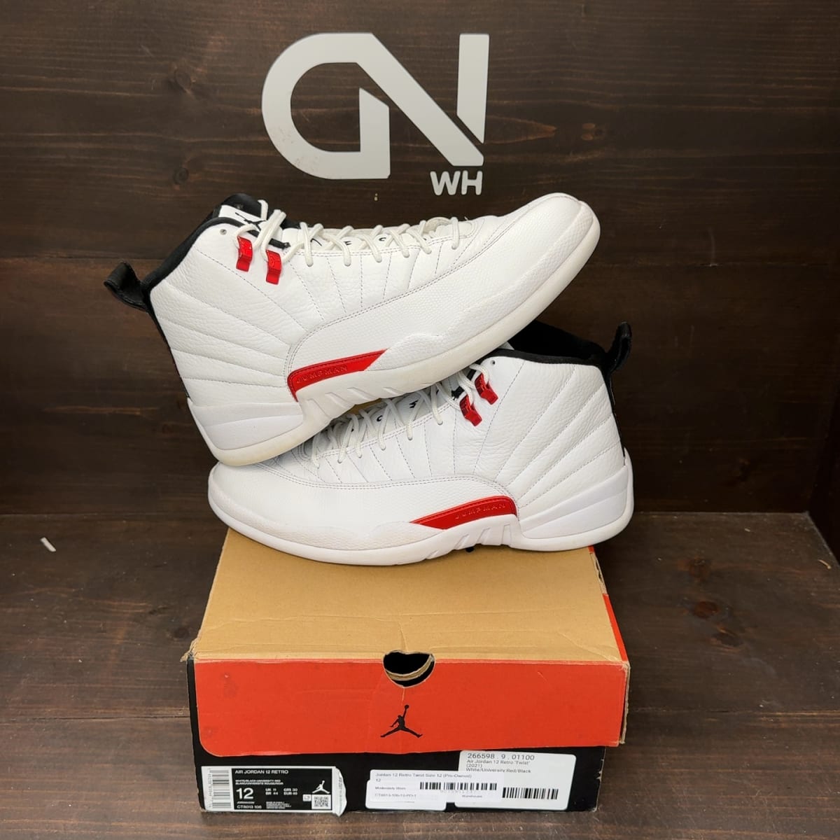 Jordan 12 Retro Twist Size 12 (Pre-Owned) - front