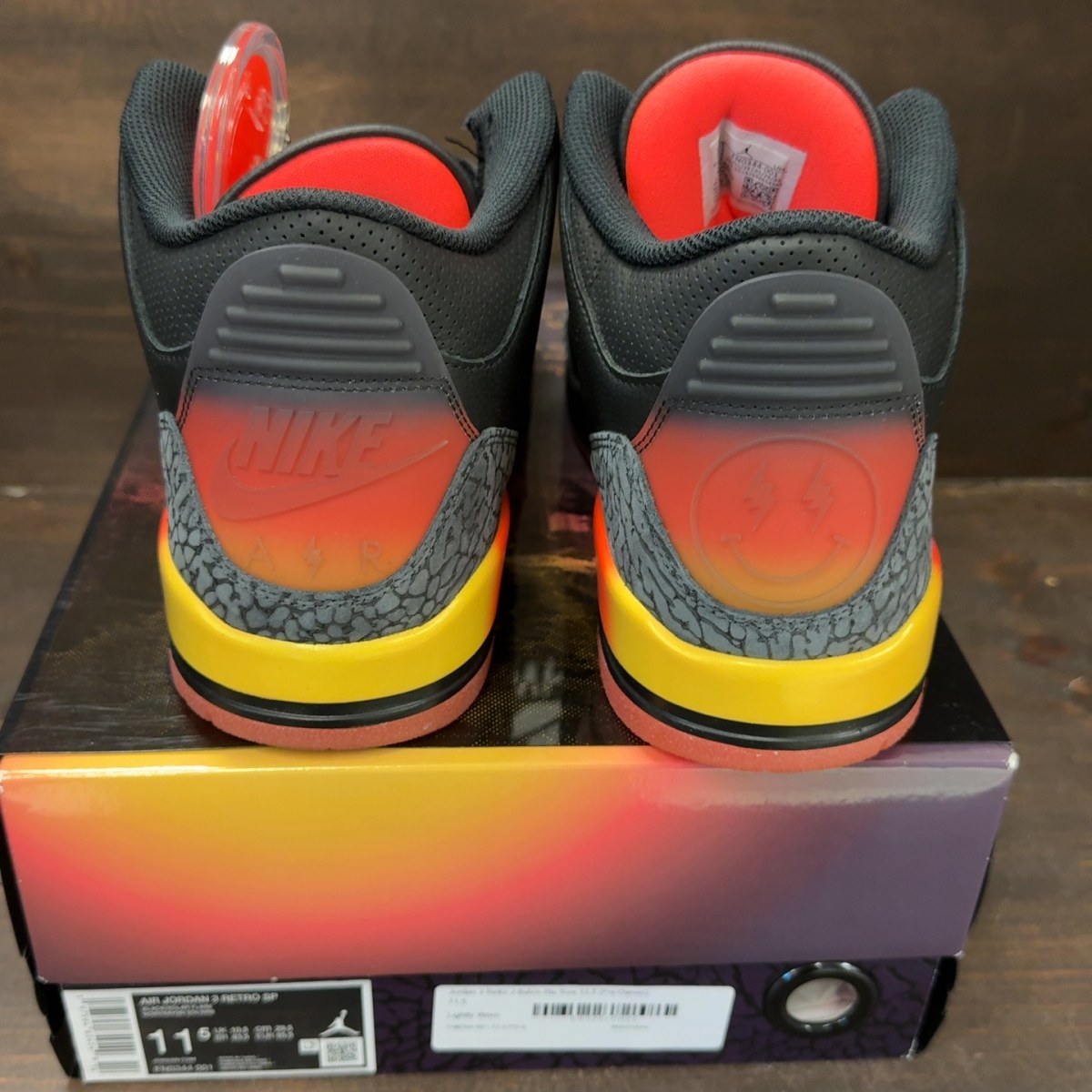 Jordan 3 Retro J Balvin Rio - Image 5