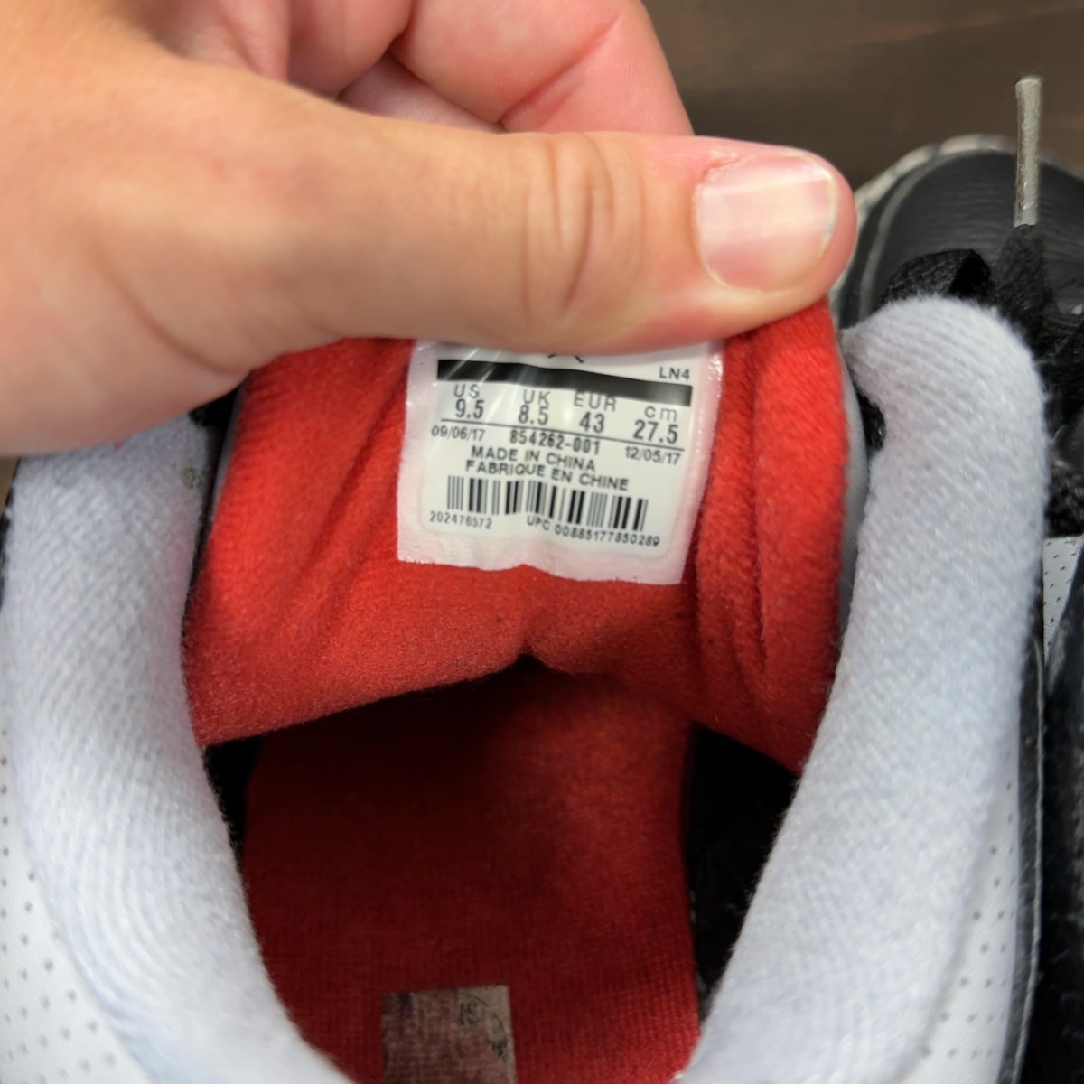 Jordan 3 Retro Black Cement (2018) Size 9.5 (Pre-Owned) - Image 7