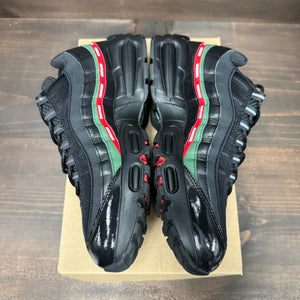 Nike Air Max 95 SP Undefeated Black Size 10 (Pre-Owned) - Image 2