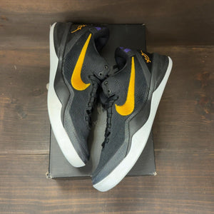 Nike Kobe 8 Protro Lakers Away Size 8.5 (Pre-Owned) - Image 2