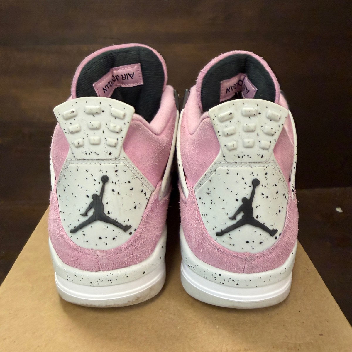 Jordan 4 Retro Orchid (Women's) Size 8W (Pre-Owned) - Image 4