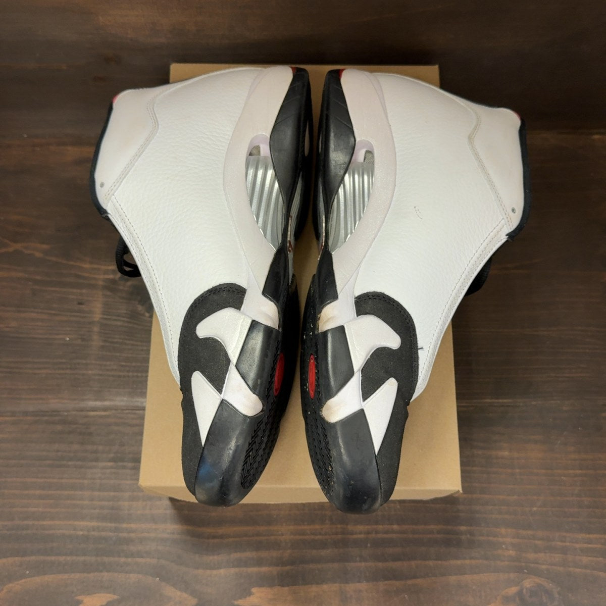 Jordan 14 Retro Black Toe (2024) Size 12.5 (Pre-Owned) - Image 4