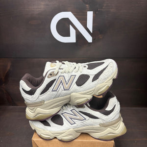 New Balance 9060 Sydney McLaughlin-Levrone Linen Black Coffee Size 7 (Pre-Owned) - front