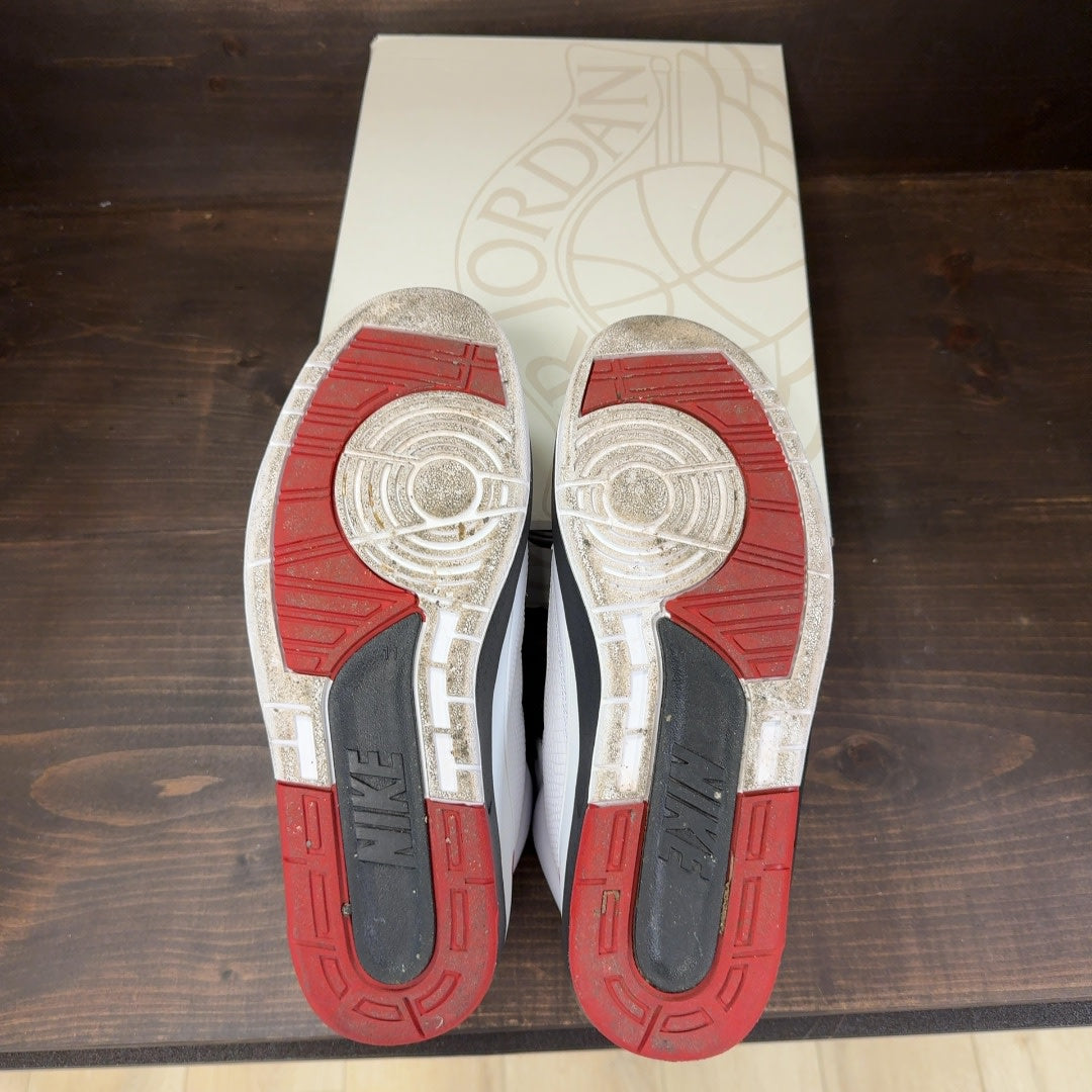 Jordan 2 Retro OG Chicago (2022) - Image 7