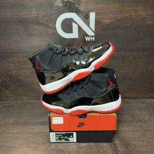 Jordan 11 Retro Playoffs Bred (2019) Size 9.5 (Pre-Owned)