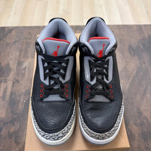 Jordan 3 Retro Black Cement (2018) Size 8.5 (Pre-Owned) - Image 2