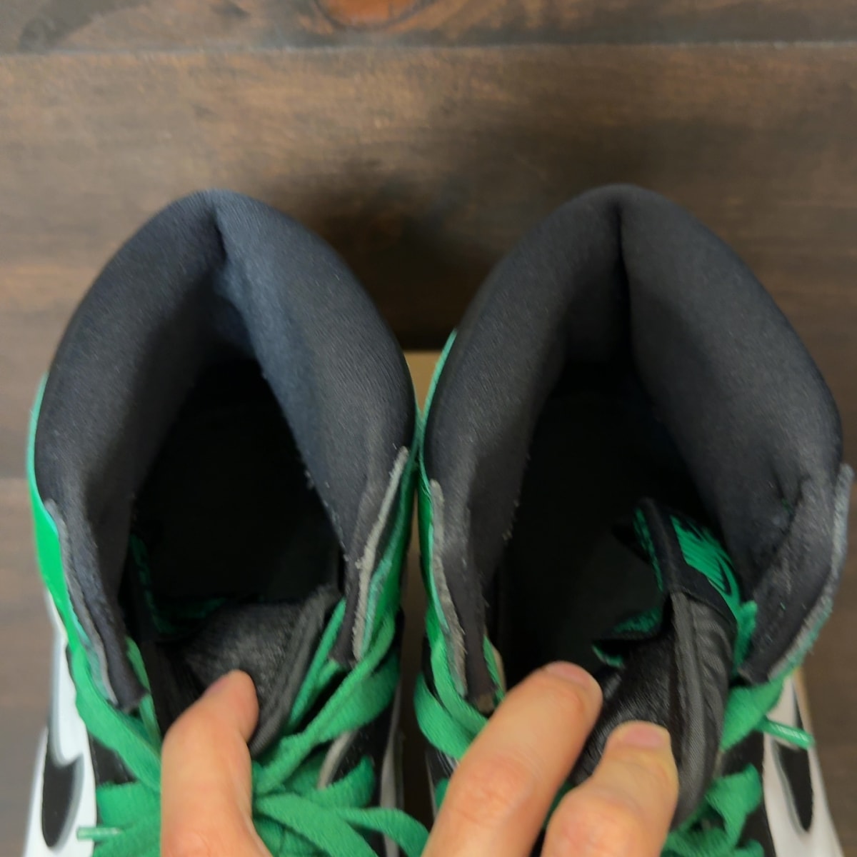 Jordan 1 Retro High OG Lucky Green Size 13 (Pre-Owned) - Image 4