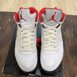 Jordan 5 Retro Fire Red Silver Tongue (2020) - Image 3